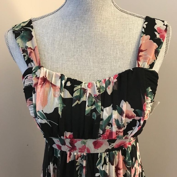 Connected Apparel Maxi Dress - Picture 2 of 11